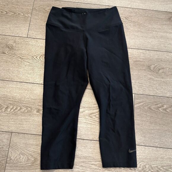 Nike Dri Fit Womens Large black cropped leggings Ten Less Plastic bottles Gym - Picture 1 of 7